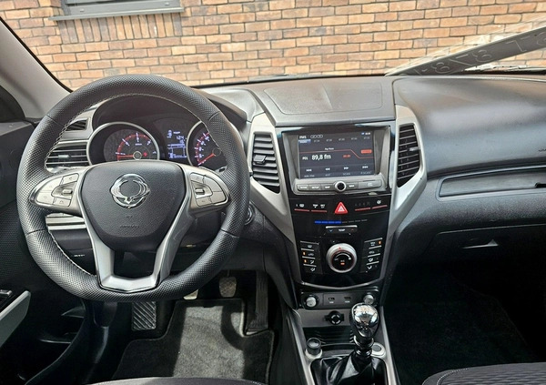 SsangYong Tivoli cena 42900 przebieg: 179000, rok produkcji 2017 z Wielichowo małe 436